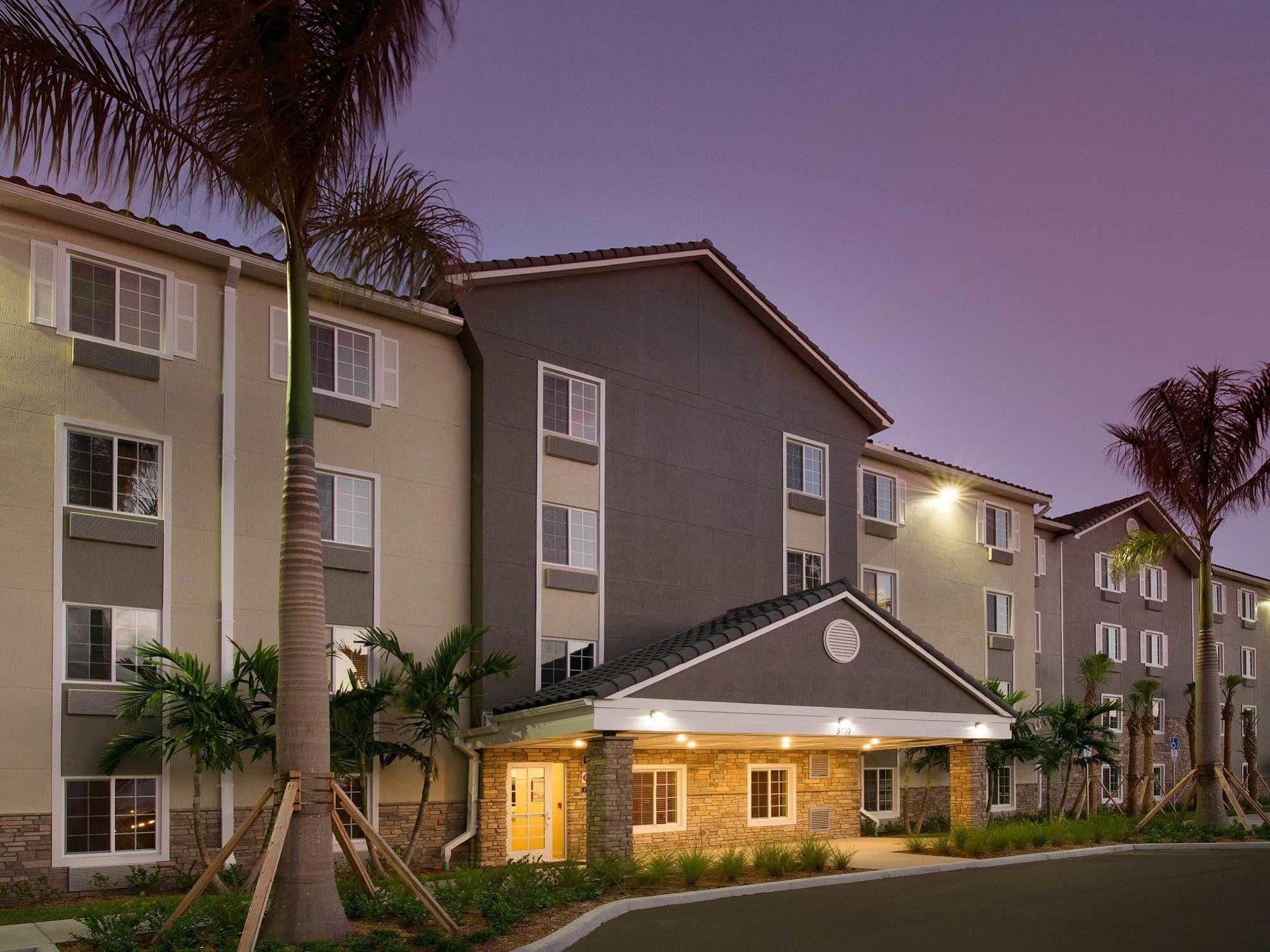 Extended Stay America Select Suites - Fort Lauderdale - Airport - West Davie Exteriér fotografie